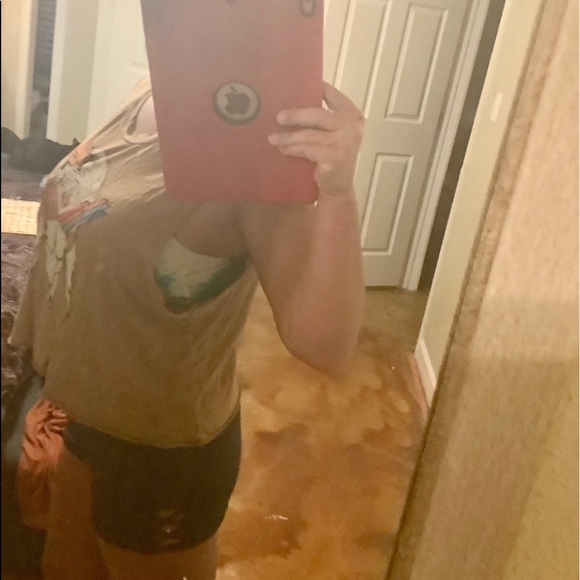 NEW LISTING‼️WILDFOX Muscle Tank - Picture 8 of 16